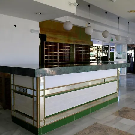 Апартаменты Altamira Beachfront El Duque