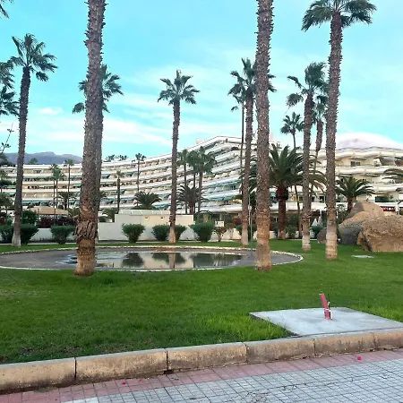 Altamira Beachfront El Duque Апартаменты