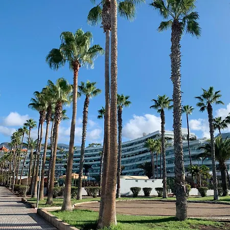 Altamira Beachfront El Duque * 阿德耶