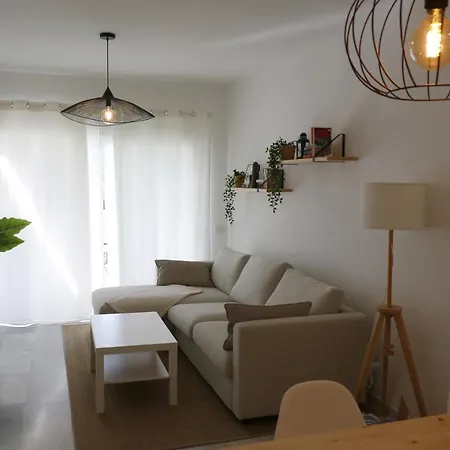 Altamira Beachfront El Duque 公寓 *